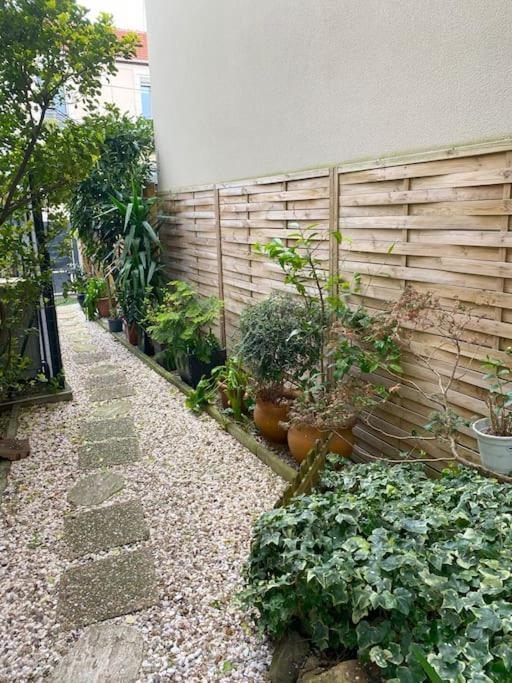 Jo 2024 Jolie Maison Avec Jardin Proche Paris Villa La Garenne-Colombes Luaran gambar